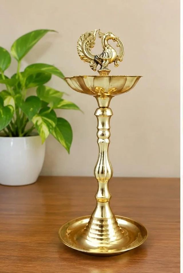 Brass Kuthuvilakku Small 7''