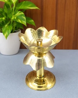 GS Decors Brass Lotus Diya 3''
