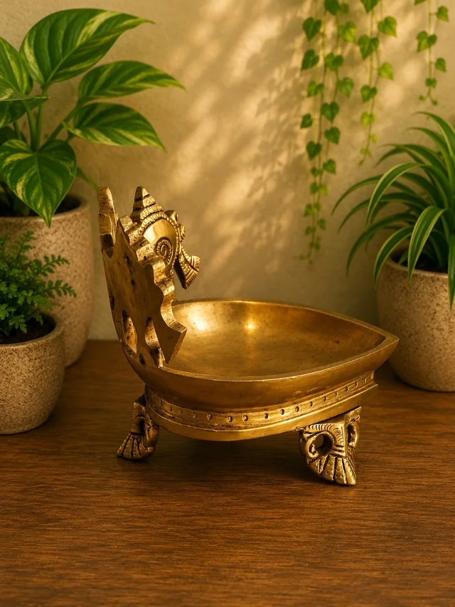 GS Decors Brass Sangu Chankara Namam Diya 4.5''