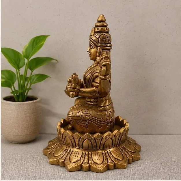 GS Decors Brass Lotus Saraswathi 5.5''