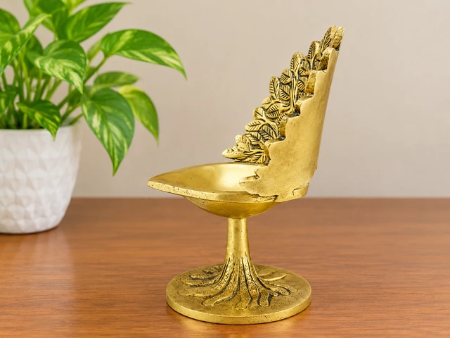 GS Decors Brass Kalpa Tree diya 6.5''