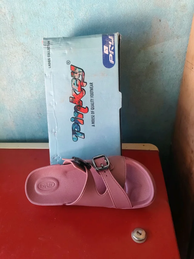 Eva Women Slipper