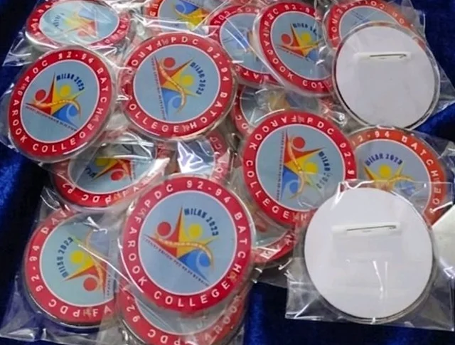 Resin Button Badges Manufacturer & Printers