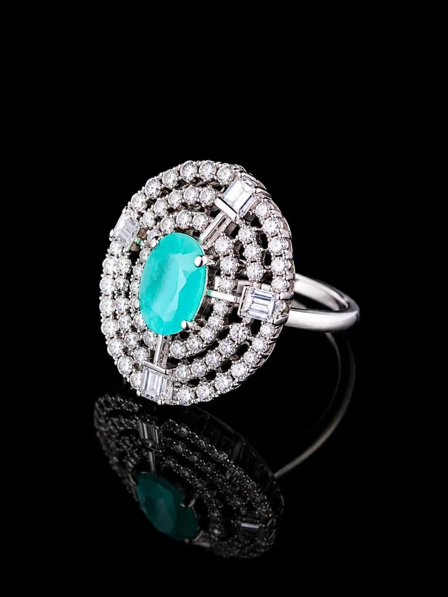 OVAL AMERICAN DIAMOND FINGER RING