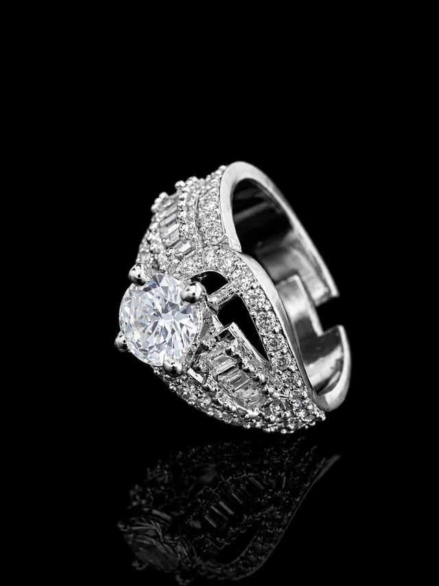 LUXURY AMERICAN DIAMOND FINGER RING