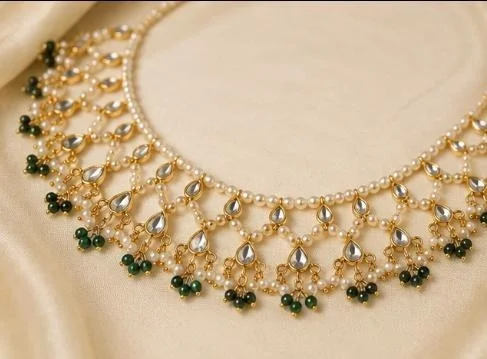 ELEGANT KUNDAN NECKLACE SET - Adjustable, Green