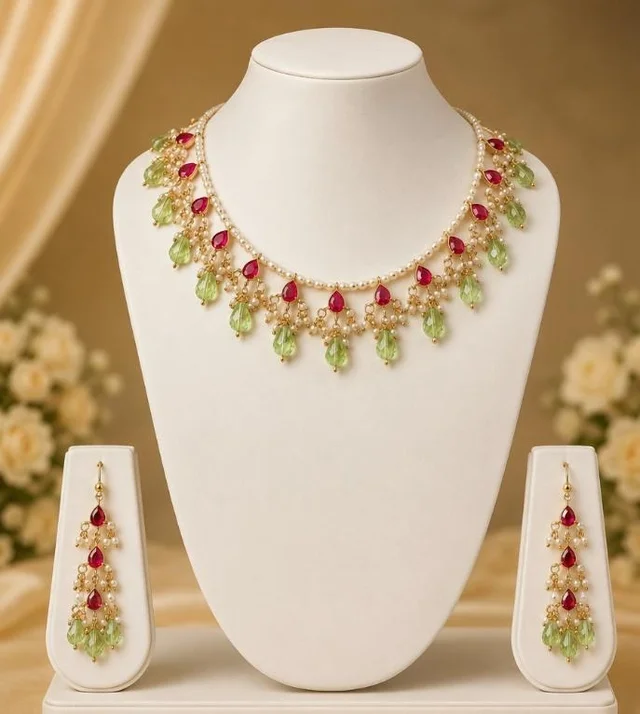 ELEGANT KUNDAN NECKLACE SET