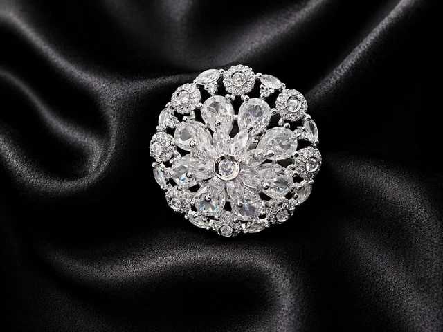 AMERICAN DIAMOND FINGER RING