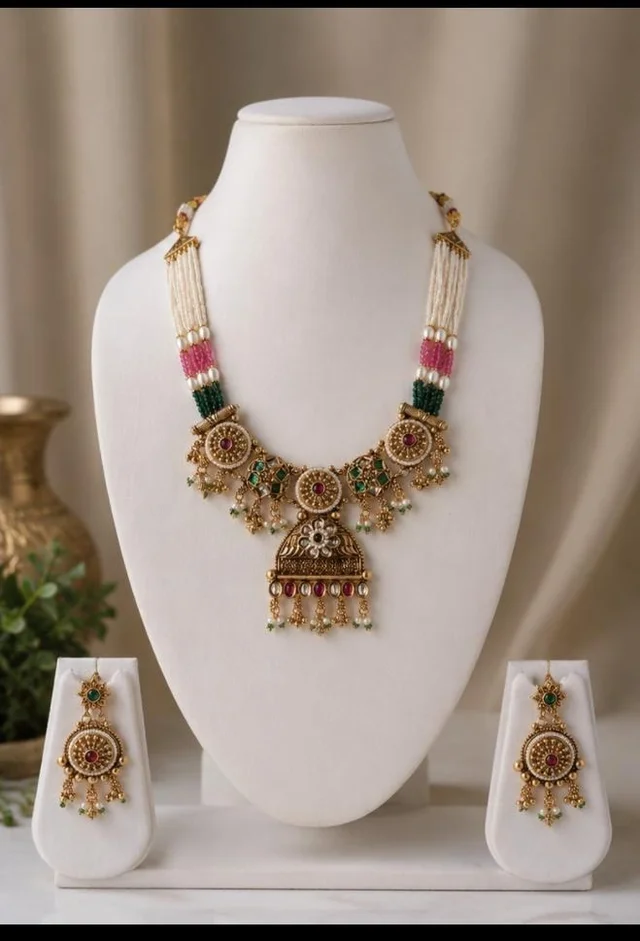 ELEGANT FLORAL RAJWADI NECKLACE SET - Adjustable, White-Green