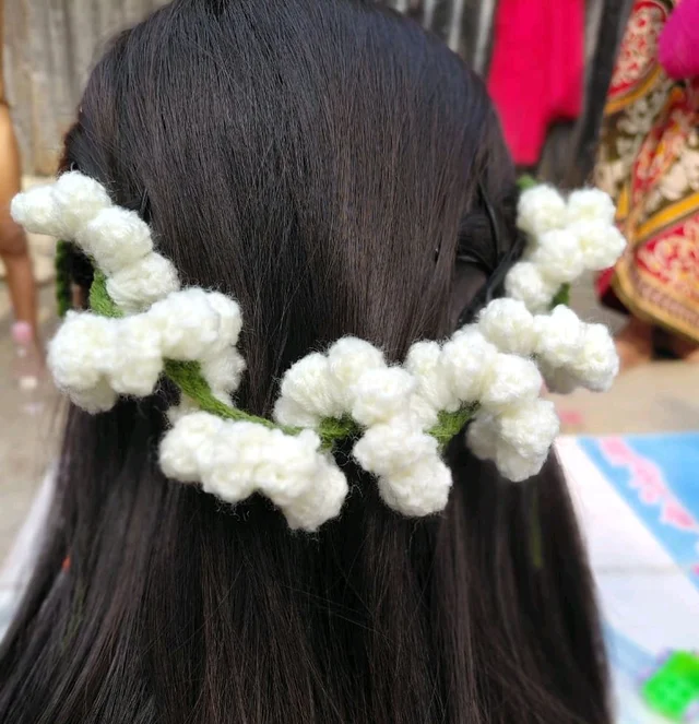 Hand-Crocheted Gajra - Jasmine