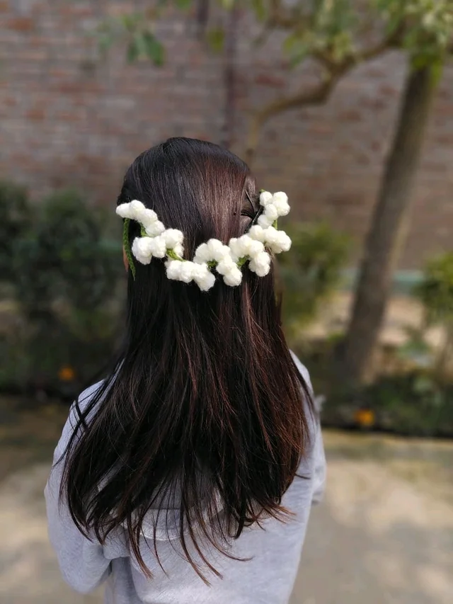 Hand-Crocheted Gajra - Jasmine