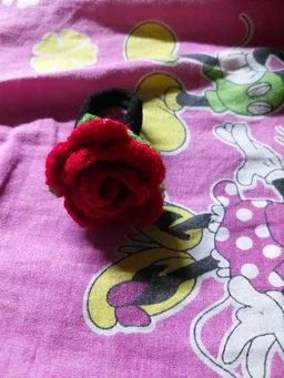 SenCrafts Hand Crocheted Flower Scrunchies Hair Band - rose