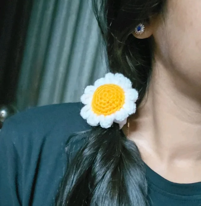 SenCrafts Hand Crocheted Flower Scrunchies Hair Band - daisy