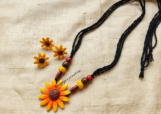 Handmade Sunflower Necklace And Earrings Set 1