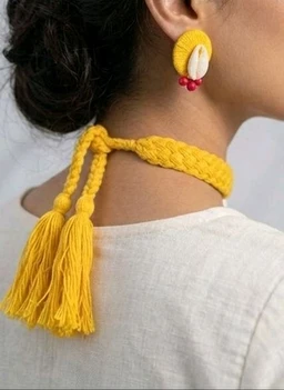 Handmade Thread And Cowrie Shell Jewellery Set - Yellow