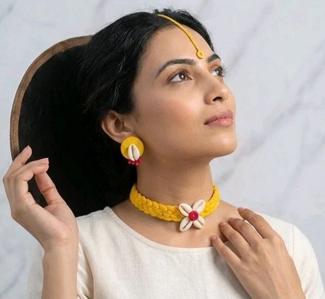 Handmade Thread And Cowrie Shell Jewellery Set - Yellow