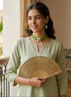 Handmade Thread And Cowrie Shell Jewellery Set - Green
