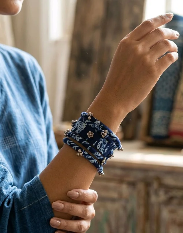 SenCrafts Hand-painted Indigo & Ghungroo Bangles Set - 2.2