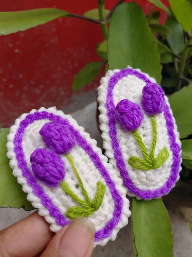 SenCrafts Handmade Crocheted Purple Tulip Hair Clips Pair (2piece)