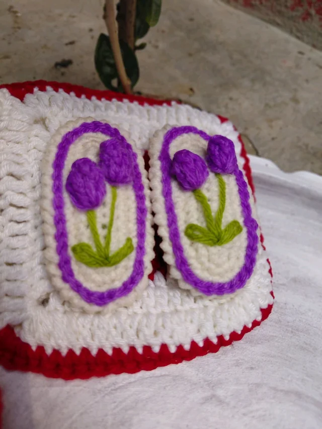 SenCrafts Handmade Crocheted Purple Tulip Hair Clips Pair (2piece)