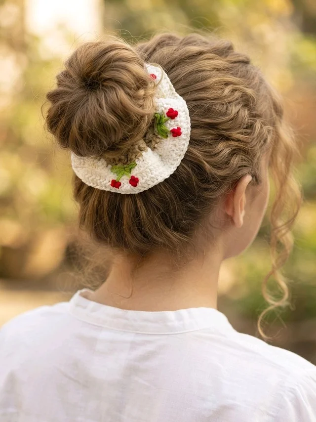 SenCrafts Hand Crocheted White Scrunchies