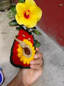 SenCrafts Hand Crocheted Sunny Blooms Pouch