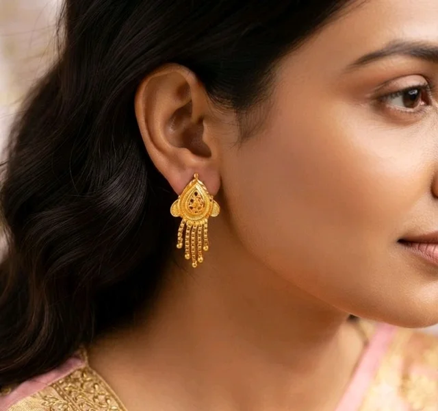 Golden Anti Turnished Earrings Set