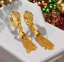 Golden Anti Turnished Earrings Set