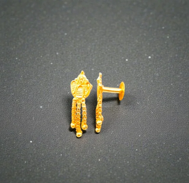 Golden Anti Turnished Earrings Set