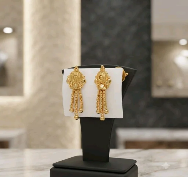 Golden Anti Turnished Earrings Set