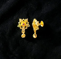 Golden Anti Turnished Earrings Set