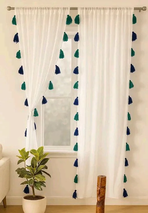 Beautiful polyster Curtain Pair 