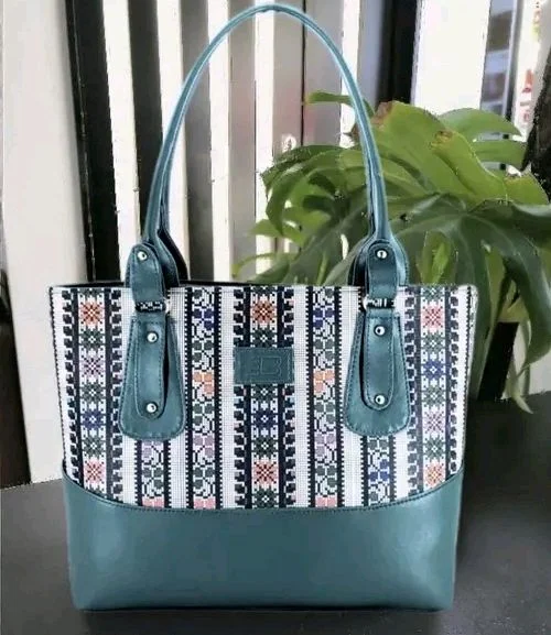 Handbags 