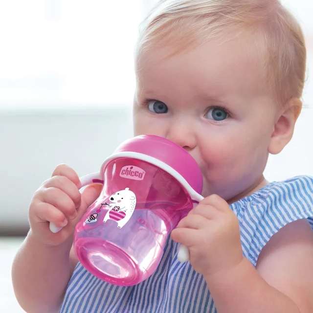 CHICCO TRAINING CUP 6M+ GIRL PACK1