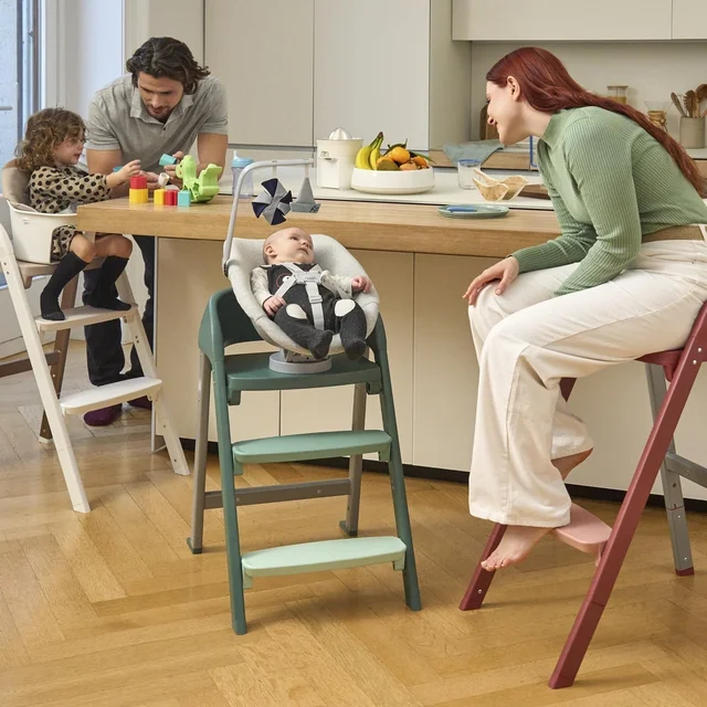 CHICCO CRESCENDO UP HIGHCHAIR ETNA BLACK RE_LUX