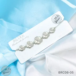 Matte Bloom Adjustable Bracelet - BRC06-05