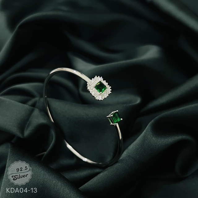 Baguette Luxe Hollow Kada - KDA04-13