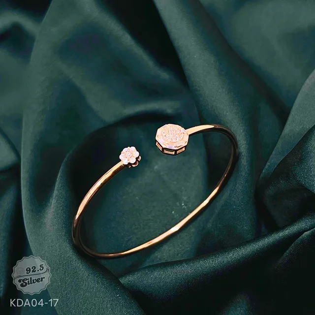 Baguette Luxe Hollow Kada - KDA04-17