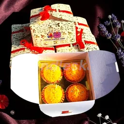 Laddoo Scented Candle (4 Pcs) - Velvet Rose