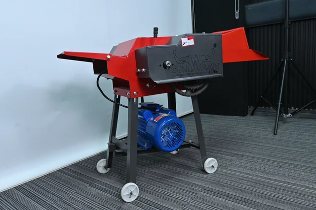 Balwaan Krishi Balwaan Chaff Cutter CH-300 With 3 HP Motor & Gear | Motor Operated Fodder Cutting Machine With 4 Slide Blades & 2-Size Chaff Gears | 2800 Rpm Wet & Dry Fodder Cutter With Forward & Reverse Switch | Dairy & Agriculture Fodder Chopping Machine | Mtak-El-Po-6063/7072