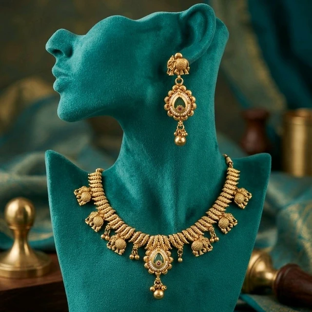 #NTQ19 Antique Heritage Necklace Set