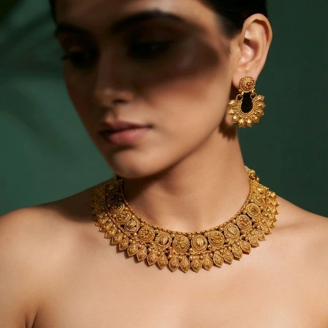 #NTQ28 Antique Gold Necklace Set
