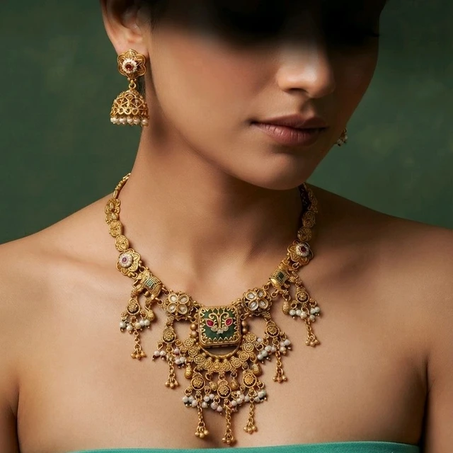 #NTQ36 Antique Heritage Necklace Set