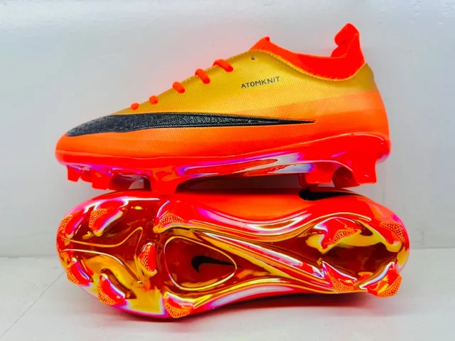 Vapor 17 Red Golden With Lace Academy Studs - UK 8.5