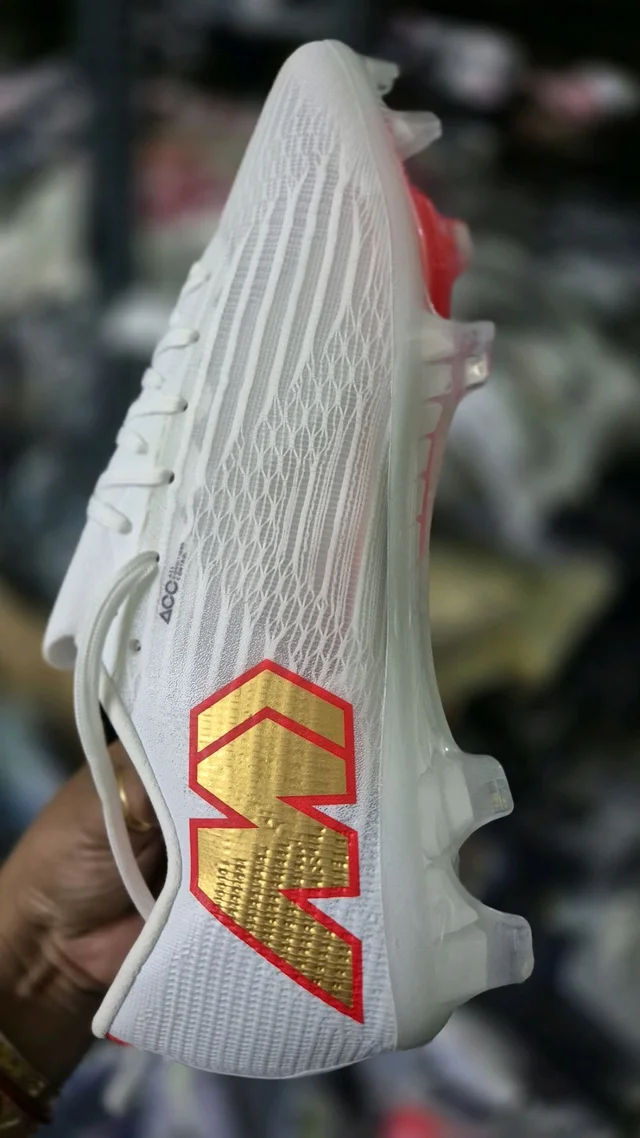 Vapor 17 White Gold - UK 6