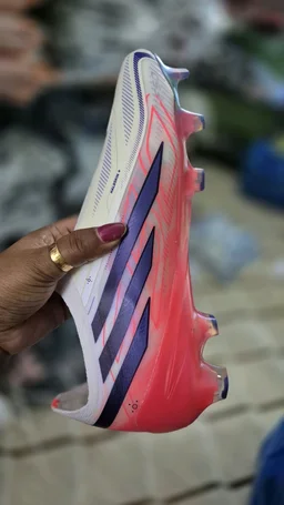 F50 Hyper Fast Elite White Pink Less less Boot. - UK 4.5