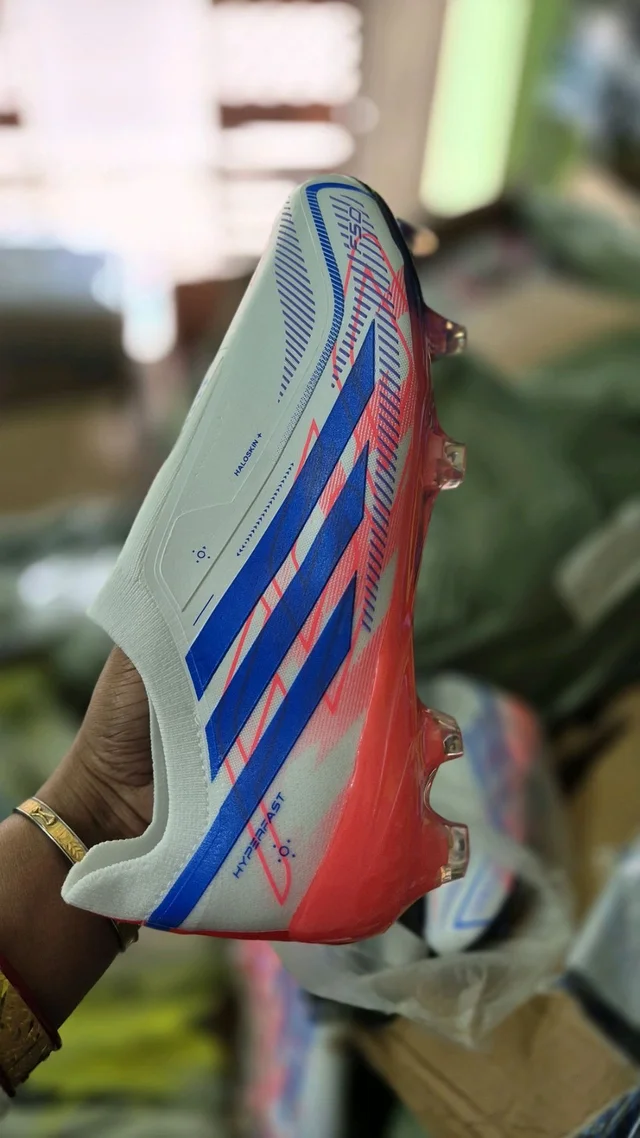 F50 Hyper Fast Elite White Pink Less less Boot. - UK 6.5