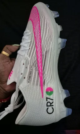 Mercurial Vapor 16 Elite FG white and vibrant pink colorway. - UK 5.5