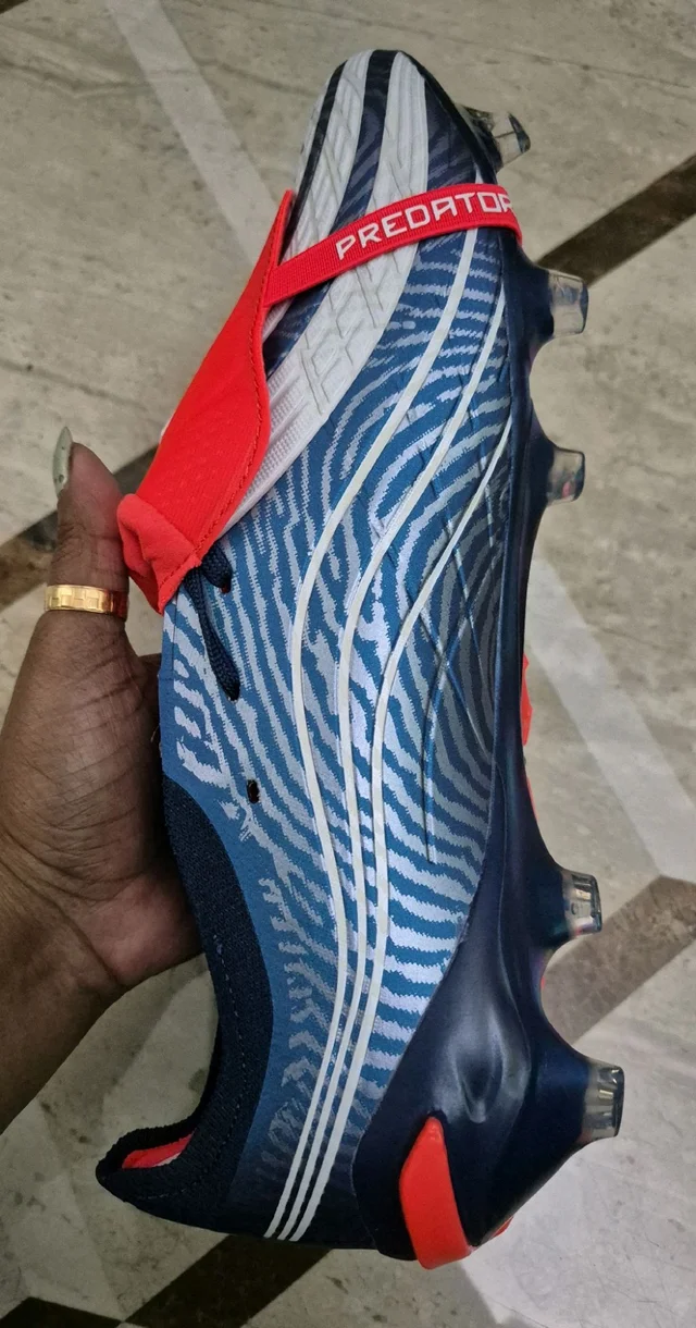 Predator Elite FT FG.Silver / Tech Indigo / Vivid Red Colourway - UK 6