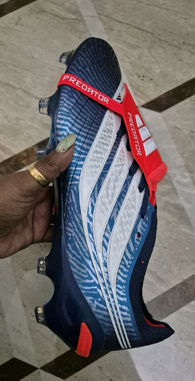 Predator Elite FT FG.Silver / Tech Indigo / Vivid Red Colourway - UK 8
